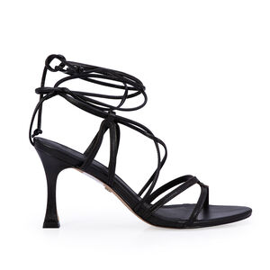 SAND&Aacute;LIA SALTO M&Eacute;DIO PRETA DE COURO AMARRA&Ccedil;&Atilde;O