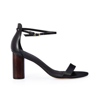 SAND&Aacute;LIA SALTO M&Eacute;DIO PRETA DE COURO