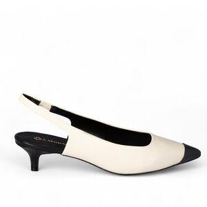SCARPIN SLINGBACK PRETO DE COURO