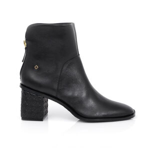 BOTA DE COURO PRETA SALTO MÉDIO