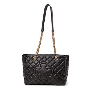 BOLSA M&Eacute;DIA DE COURO PRETA MATELASS&Ecirc;