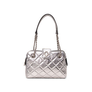 BOLSA M&Eacute;DIA PRATEADA DE COURO MATELASS&Ecirc; SHOULDER BAG