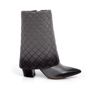 BOTA BICO FINO CINZA PETRA DE COURO MATELASSÊ
