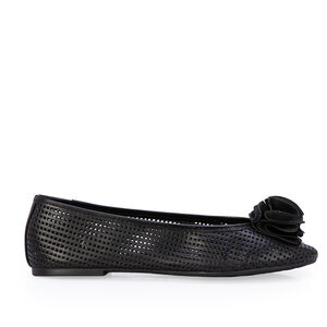 SAPATILHA PRETA DE COURO VAZADO