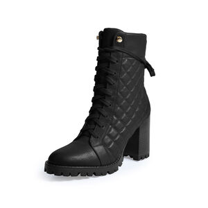 BOTA PRETA SALTO BLOCO DE COURO MATELASSÊ