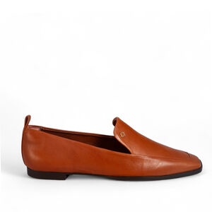 LOAFER MOCASSIM CARAMELO DE COURO BICO QUADRADO