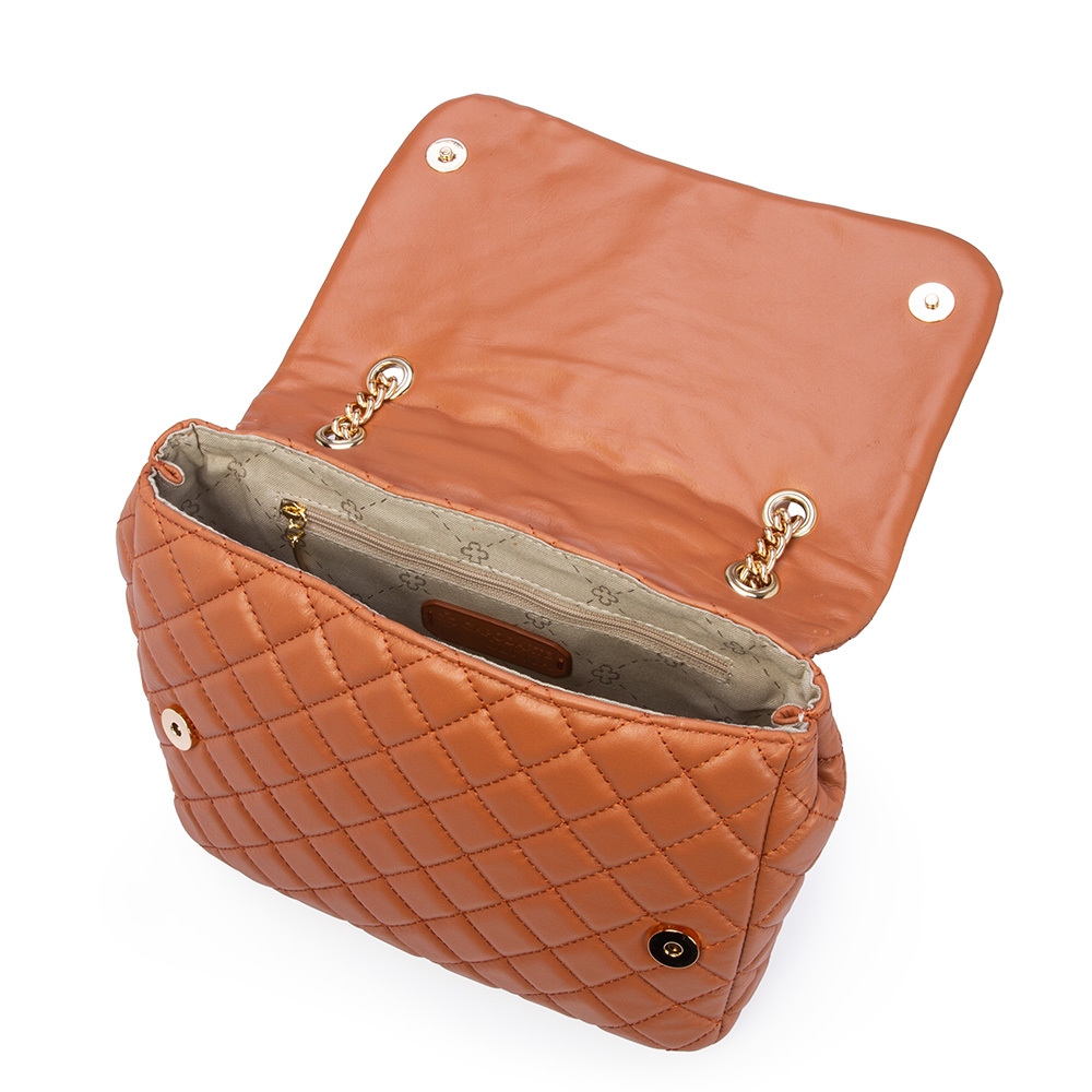 BOLSA OL&Iacute;VIA SHOULDER BAG CARAMELO DE COURO MATELASS&Ecirc; image number 4