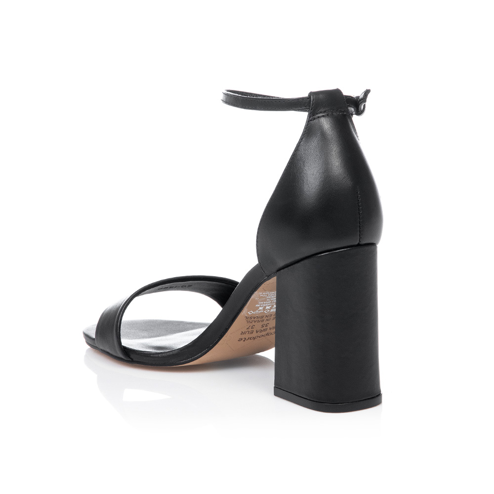 SANDÁLIA PRETA SALTO ALTO DE COURO image number 2
