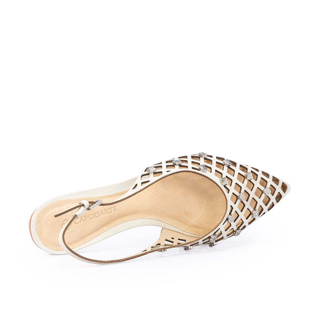 SAPATILHA SLINGBACK DE COURO BRANCO DUNA VAZADO image number 4
