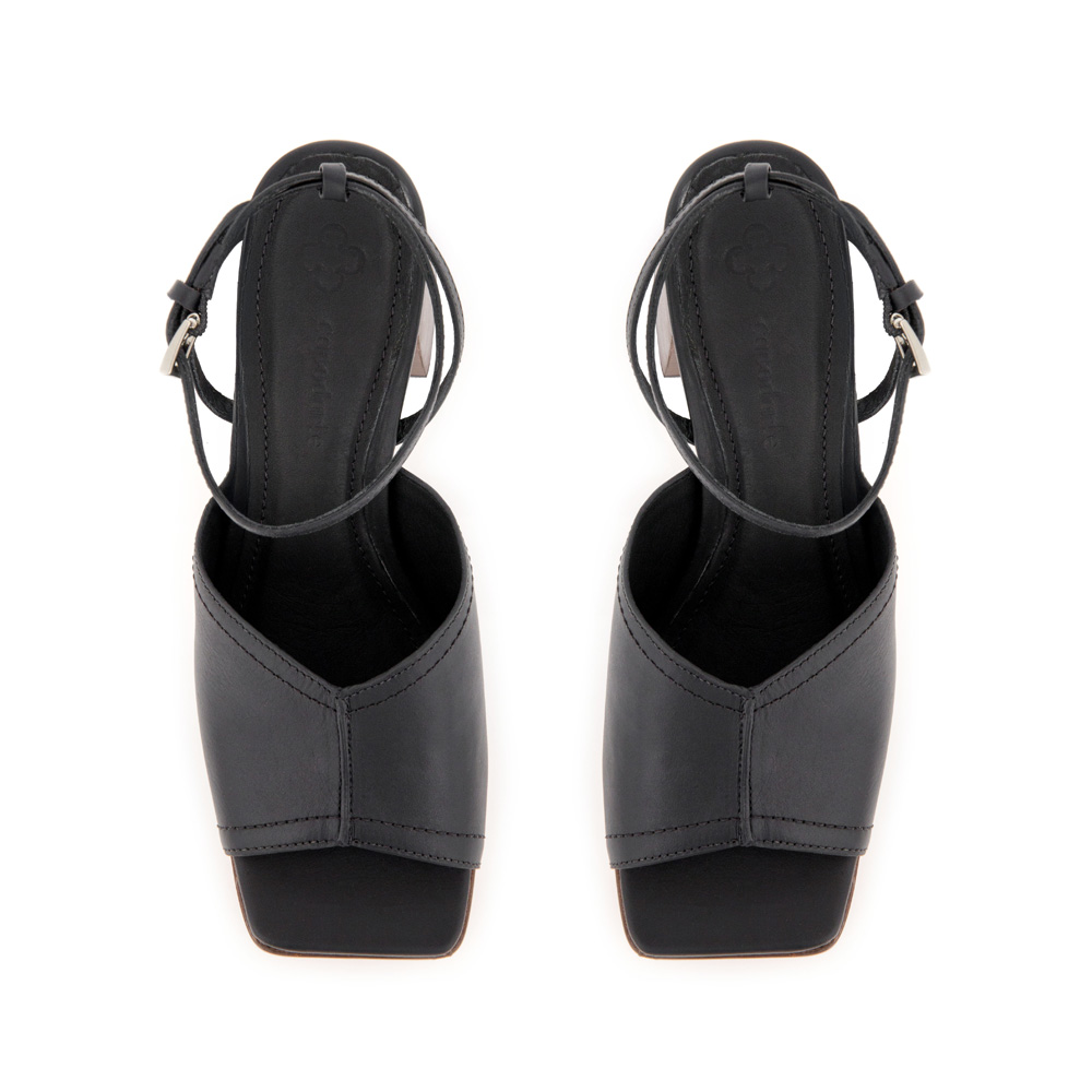 SANDÁLIA MEIA PATA PRETA DE COURO image number 4