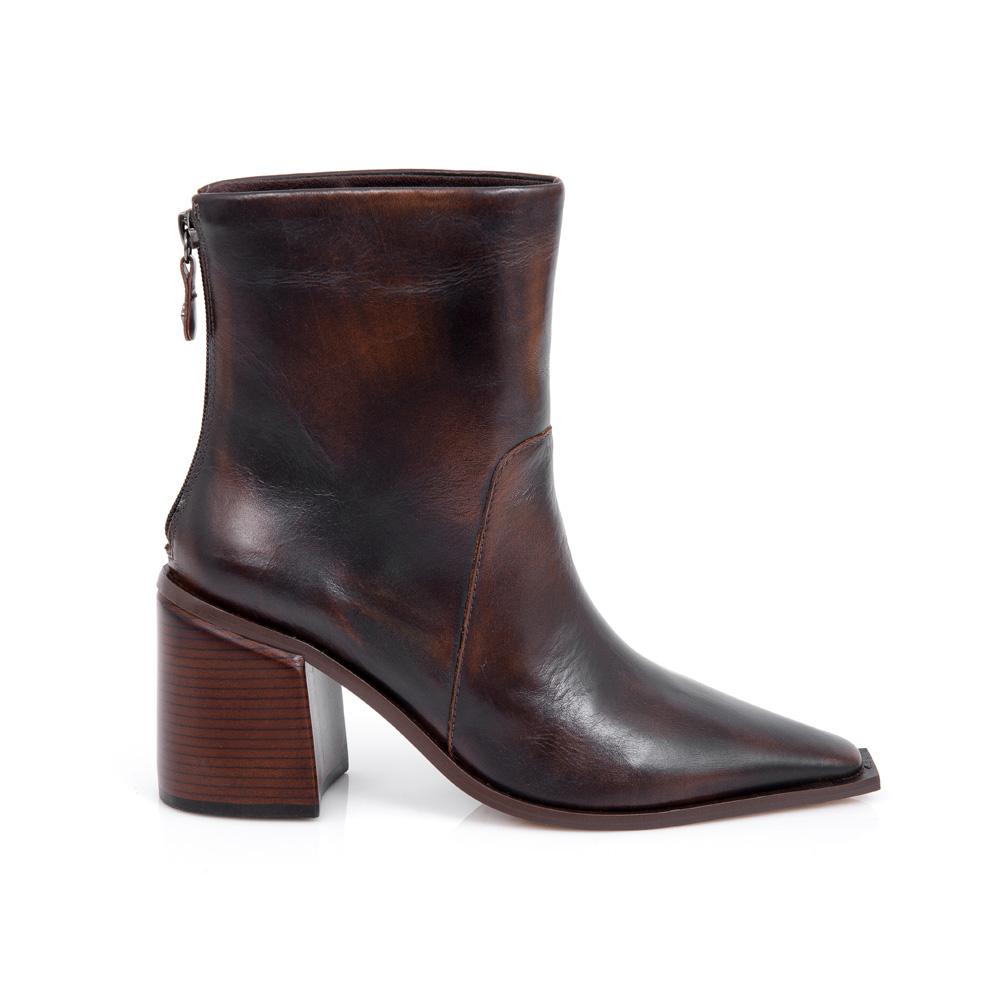 Bota Capodarte Bota Marrom Couro BOTA CANO MÉDIO MARROM DE COURO