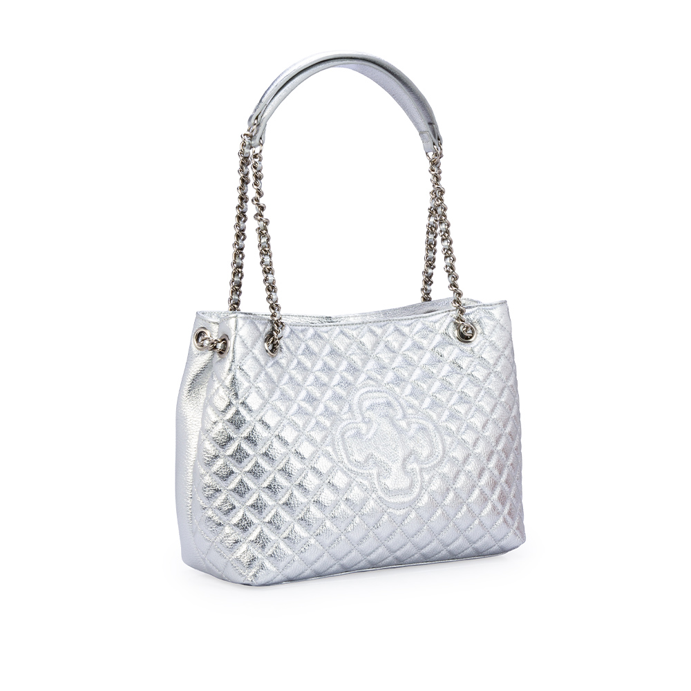 BOLSA M&Eacute;DIA PRATEADA COURO MATELASS&Ecirc; CARINA image number 3