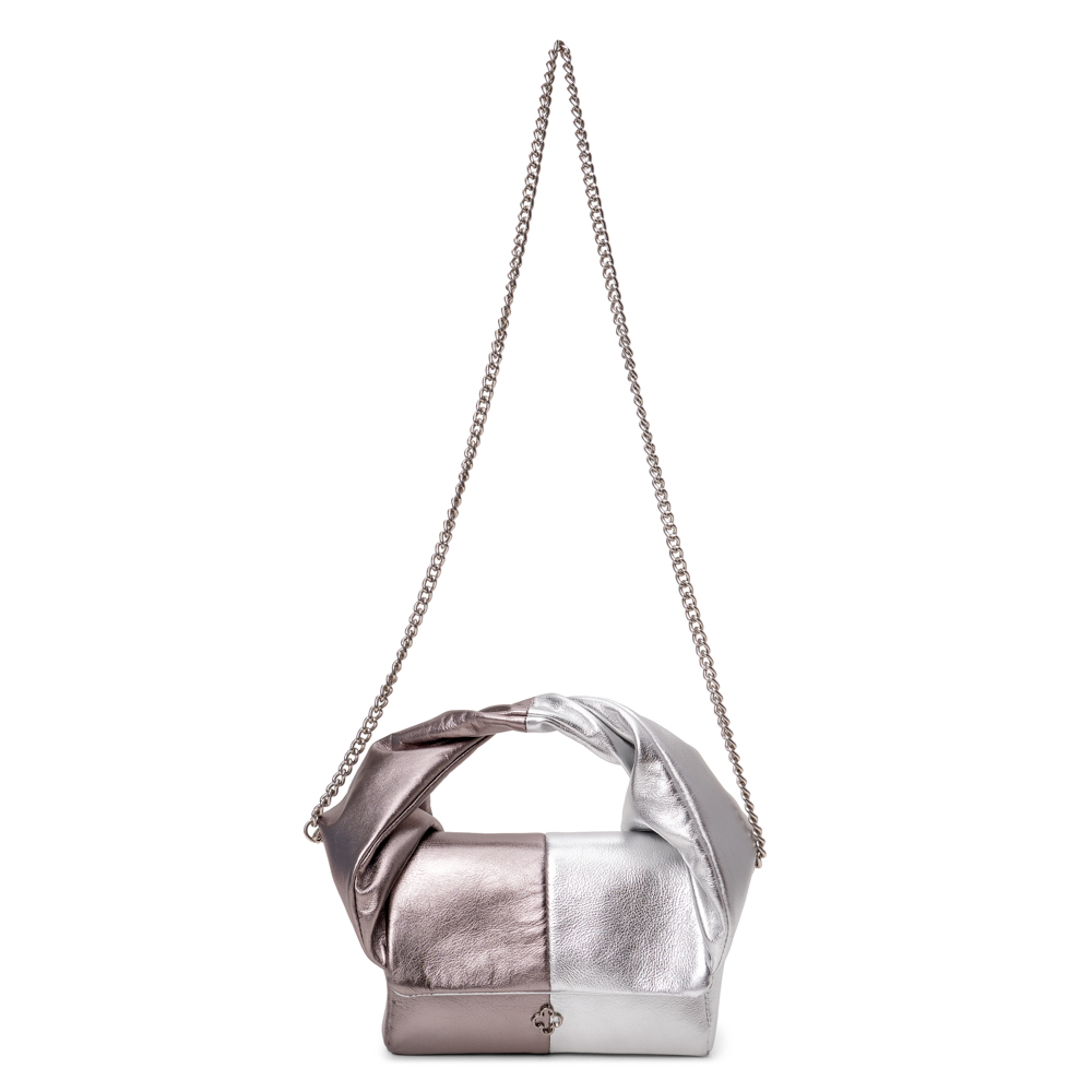 BOLSA PRATEADA METALIZADA DE COURO COM AL&Ccedil;A CORRENTE image number 3