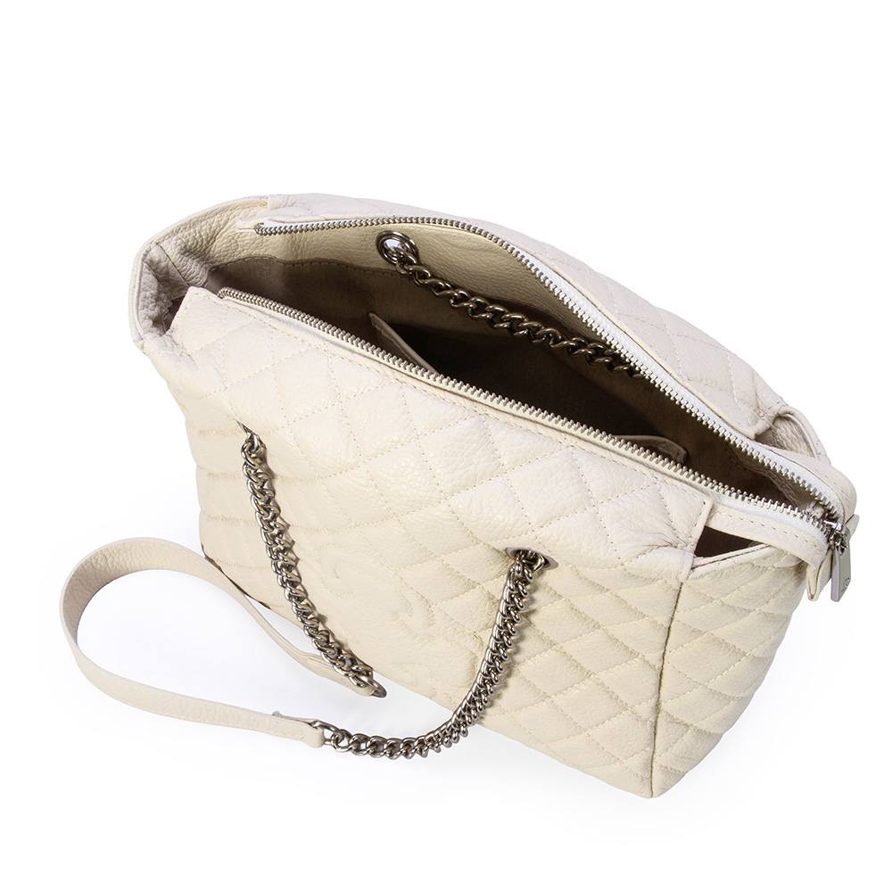 BOLSA BEGE VANILLA DE COURO MATELASS&Ecirc; HOBO image number 4