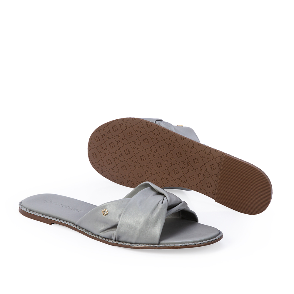 CHINELO RASTEIRO CINZA CARBONO DE COURO image number 3