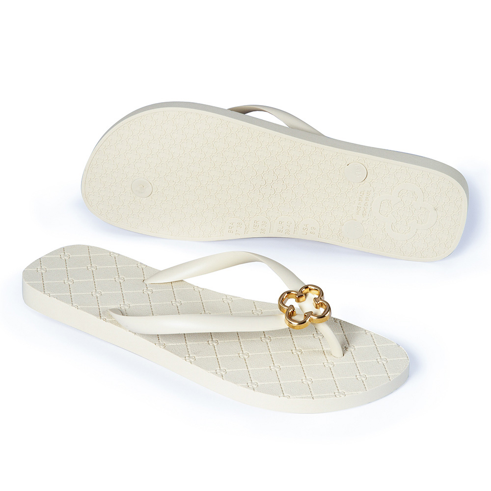 CHINELO DE DEDO BEGE VANILLA MONOGRAMA LOGO DOURADO image number 2
