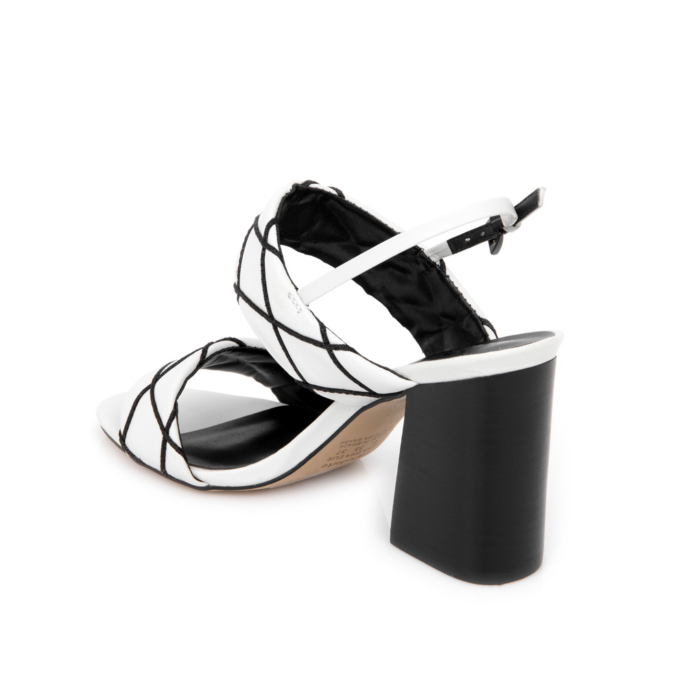 SAND&Aacute;LIA BRANCA E PRETA SALTO ALTO image number 2