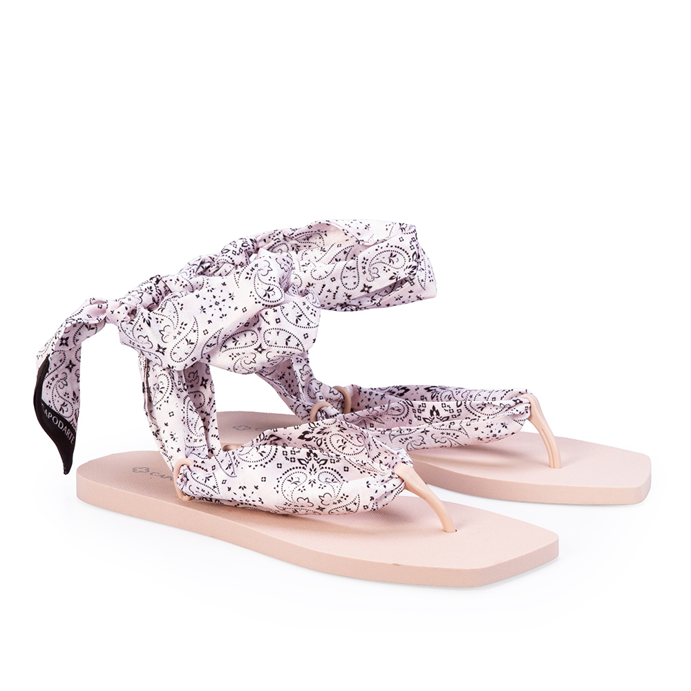 CHINELO DE DEDO LEN&Ccedil;O ESTAMPA PAISLEY ROSA image number 2