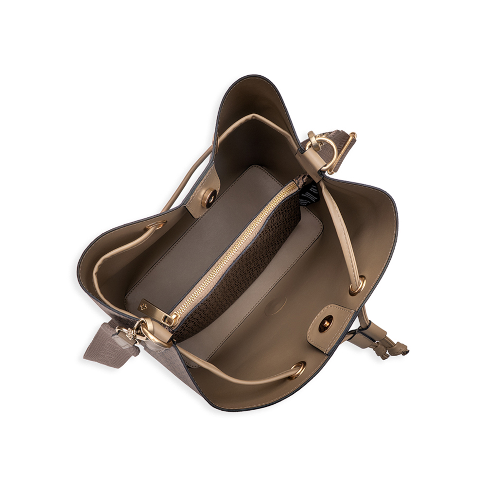 BOLSA BUCKET VERDE ALBERO MONOGRAMA ALÇA GORGURÃO image number 4