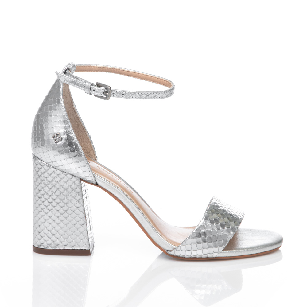 SAND&Aacute;LIA SALTO ALTO DE COURO PRATEADA PITONE image number 0