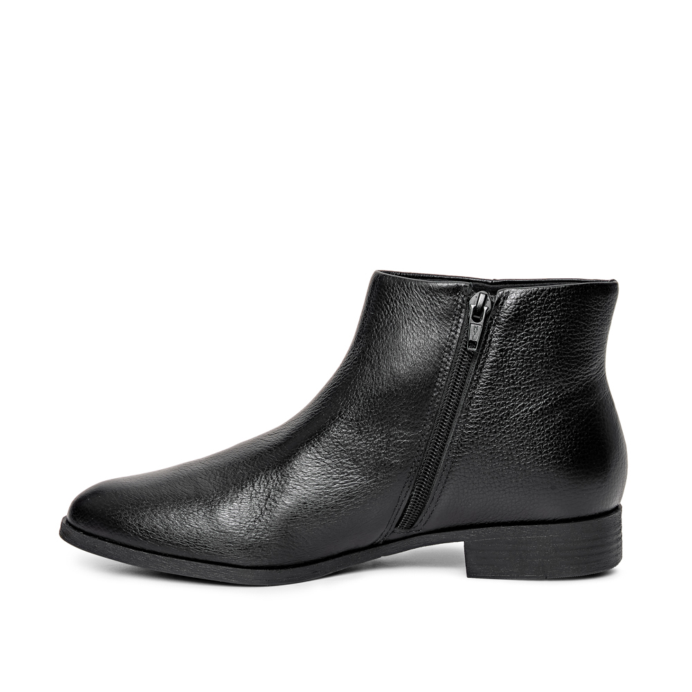 BOTA PRETA CANO CURTO DE COURO image number 2