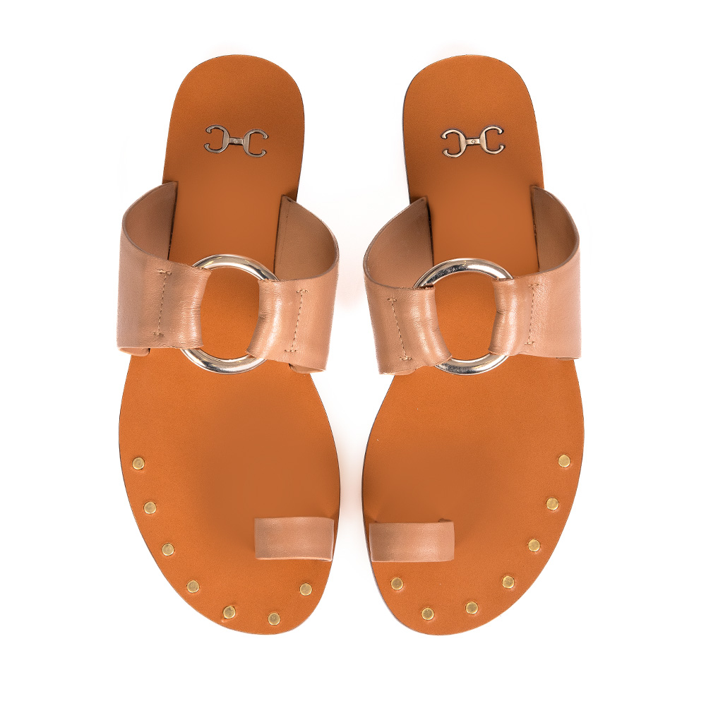 CHINELO RASTEIRO BEGE DE COURO ARGOLA image number 4