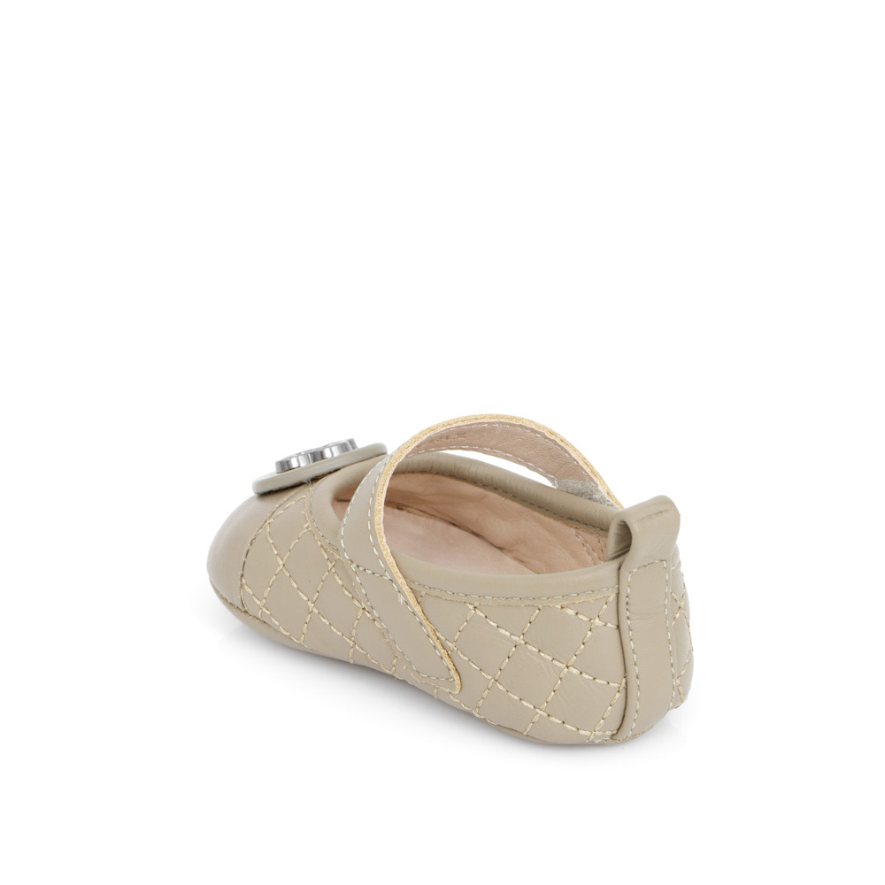 SAPATILHA RN DE COURO MATELASS&Ecirc; VERDE COM VELCRO CATHERINE image number 1