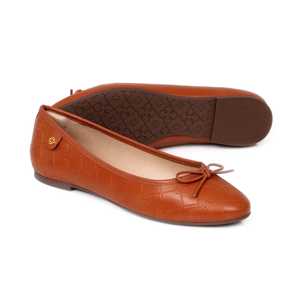 SAPATILHA CARAMELO CAMEL MONOGRAMA LA&Ccedil;O image number 3