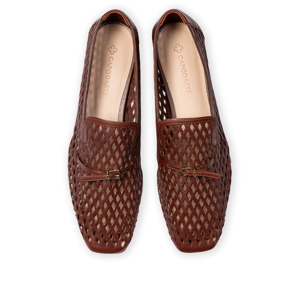 LOAFER MOCASSIM MARROM &Eacute;BANO DE COURO VAZADO image number 4