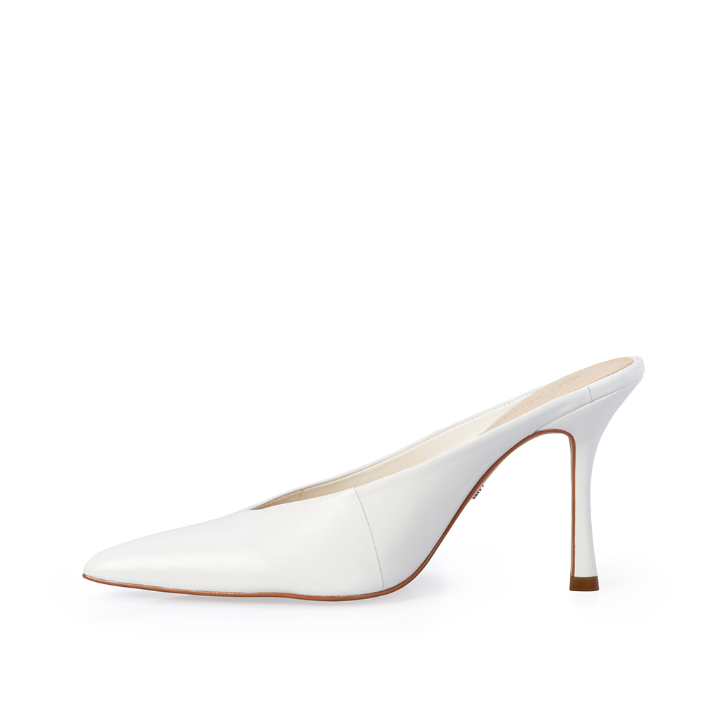 MULE BRANCA SALTO ALTO DE COURO image number 2