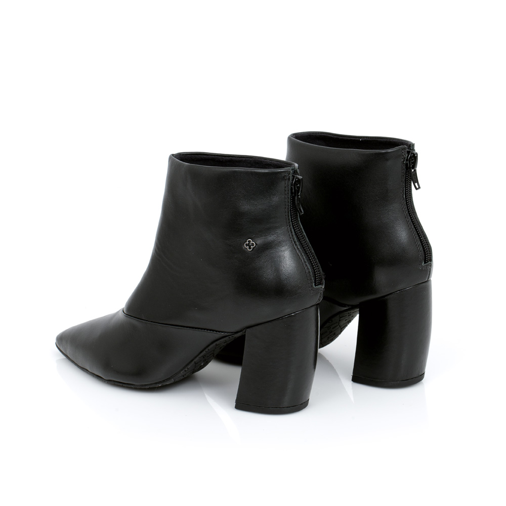 BOTA CANO CURTO PRETA DE COURO image number 4