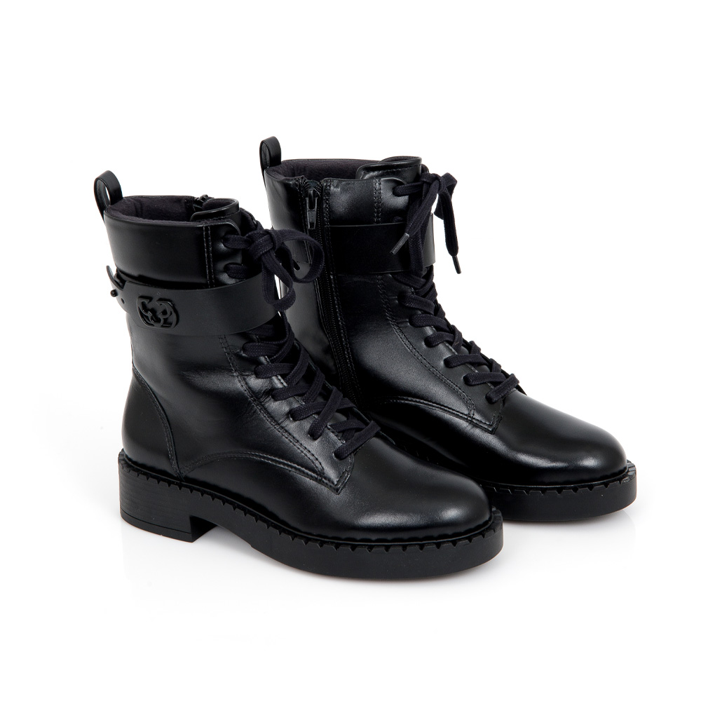 BOTA COTURNO PRETA DE COURO image number 1
