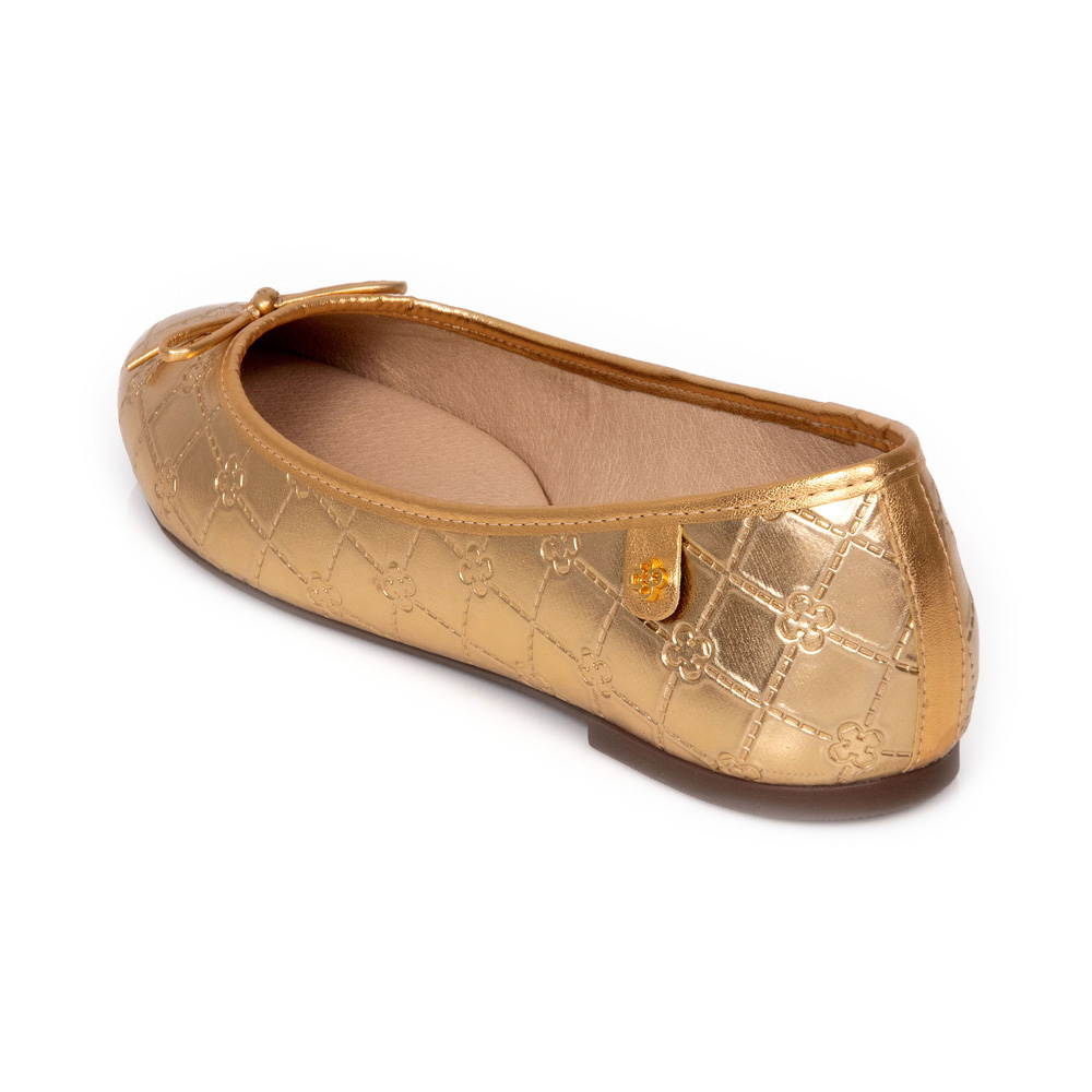 SAPATILHA DOURADA METALIZADA MONOGRAMA LA&Ccedil;O image number 2