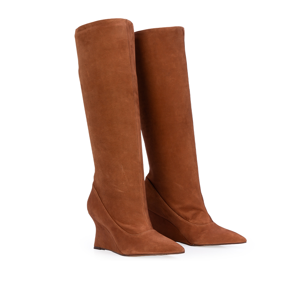 BOTA MARROM DE COURO SUEDE CANO LONGO SLOUCH image number 3