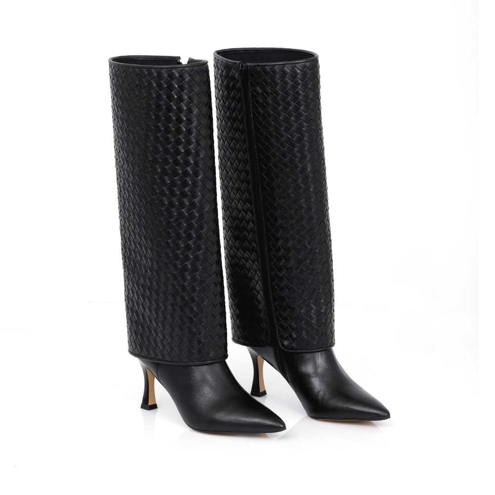 BOTA CANO LONGO PRETA DE COURO image number 1