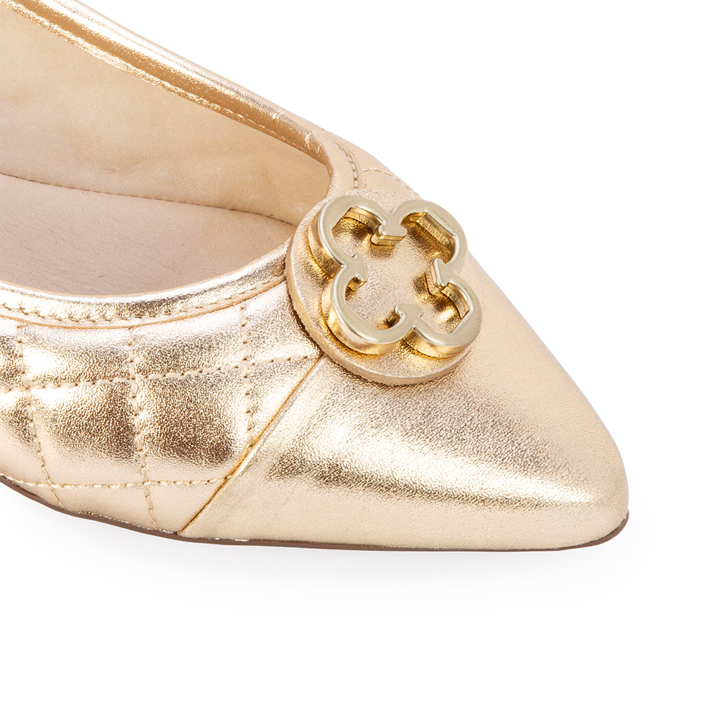 SAPATILHA BICO FINO DOURADA CATHERINE image number 2