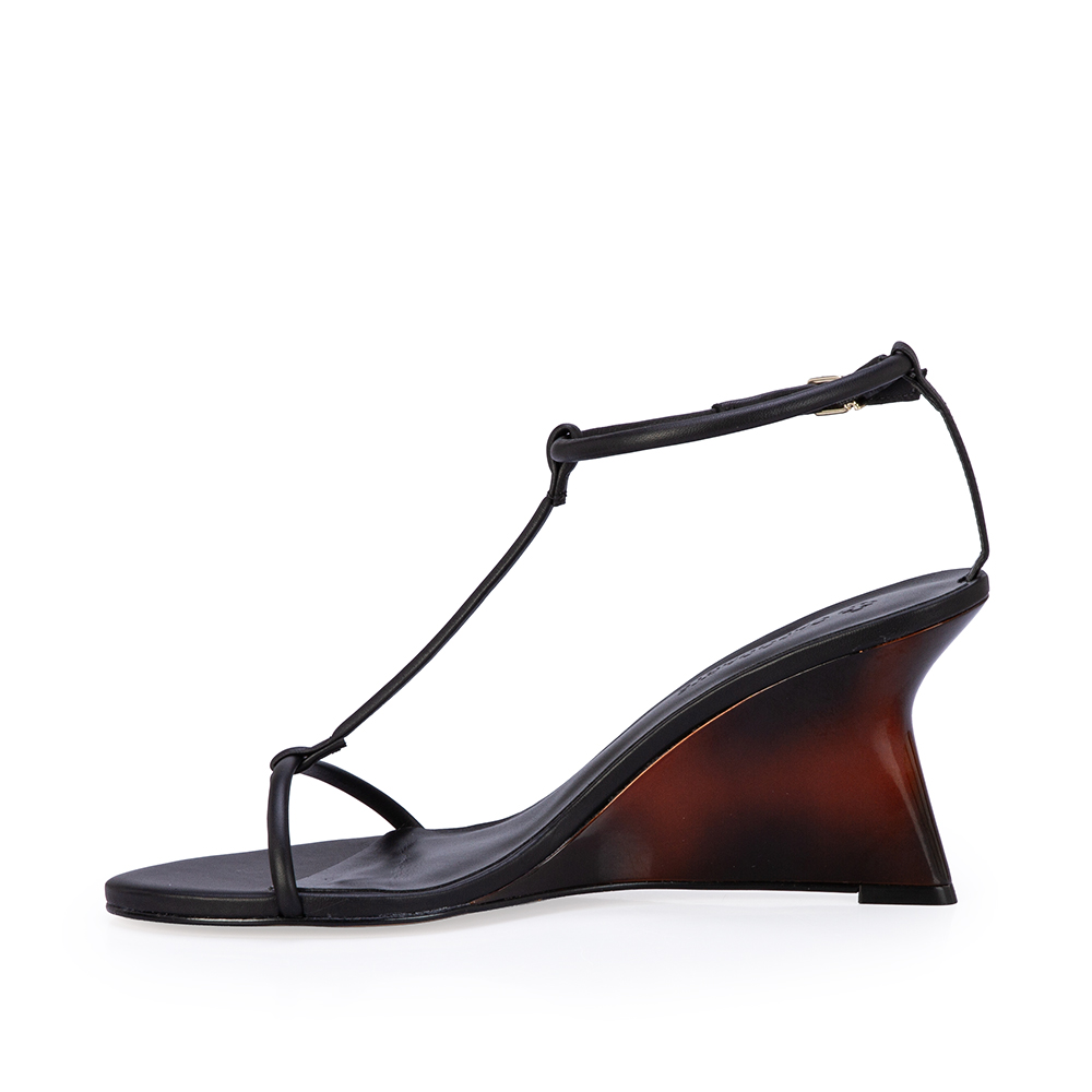 SAND&Aacute;LIA SALTO ANABELA PRETA DE COURO image number 2