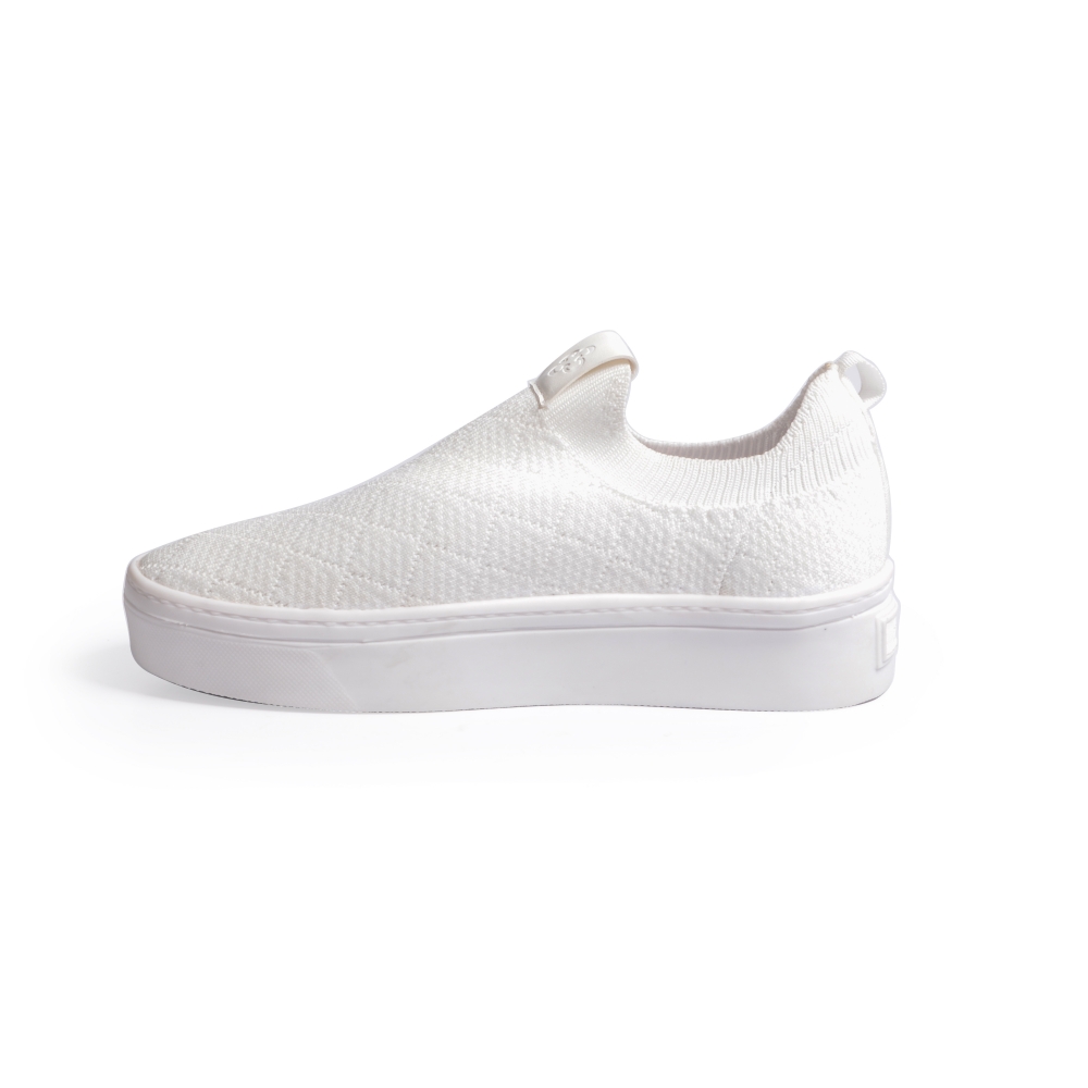T&Ecirc;NIS FEMININO SLIP ON KNIT MATELASS&Ecirc; BRANCO image number 4