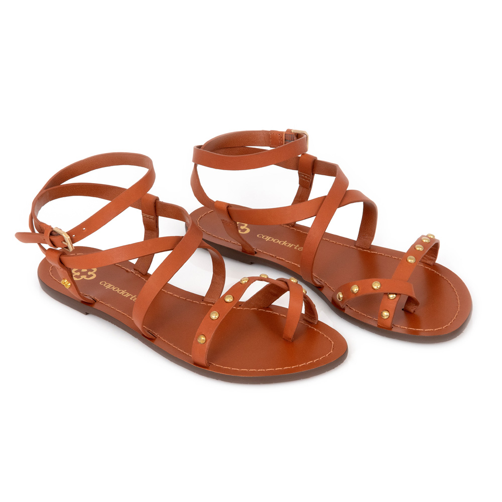 SANDÁLIA RASTEIRA COURO CARAMELO CAMEL TACHAS image number 1