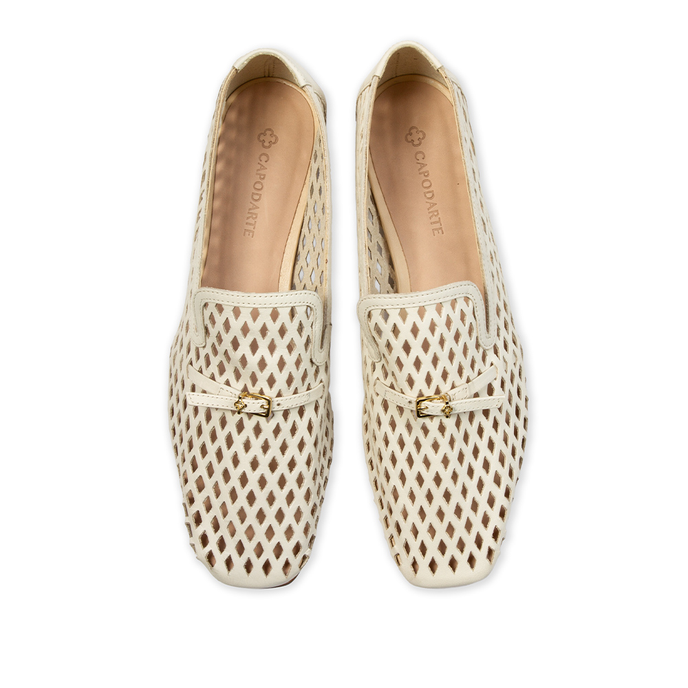 LOAFER MOCASSIM BRANCO DUNA DE COURO VAZADO image number 4