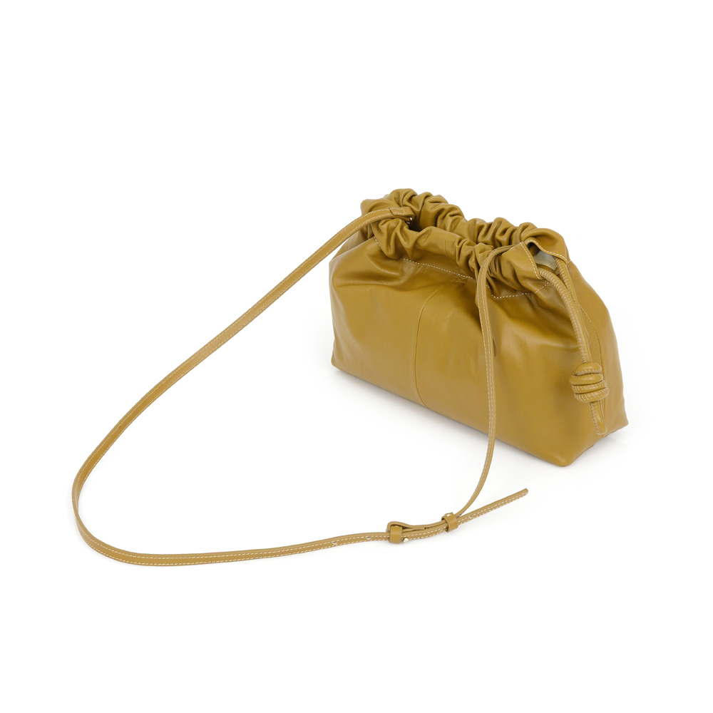 BOLSA MÉDIA AMARELA CITRINO DE COURO SHOULDER BAG image number 2