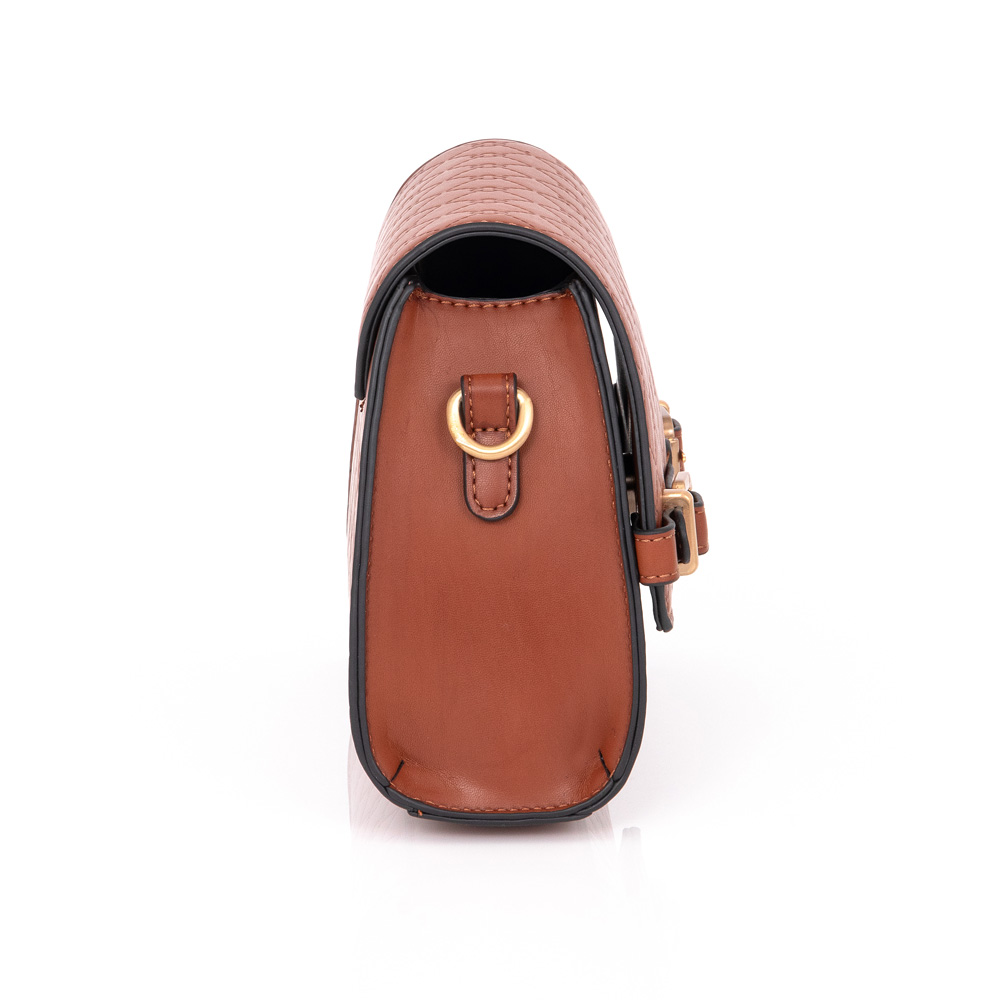BOLSA PEQUENA CARAMELO TRANSVERSAL image number 2