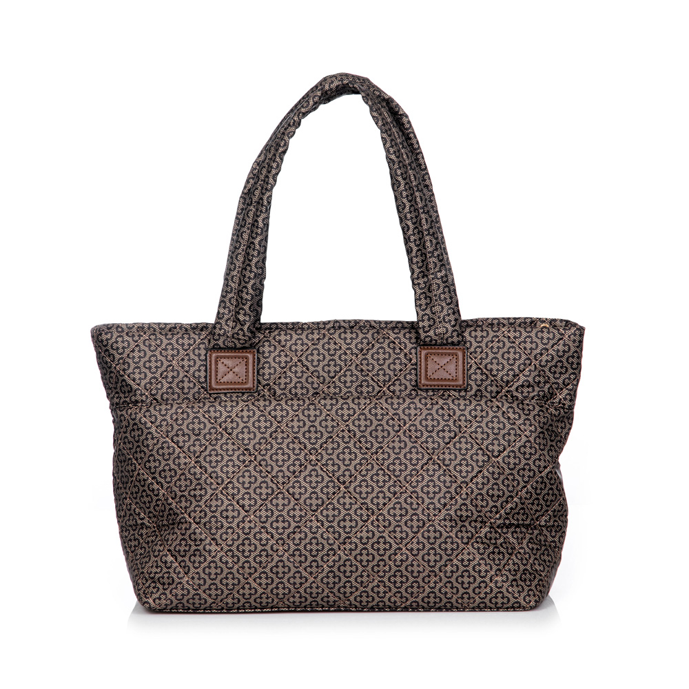 BOLSA SHOPPER NYLON MATELASS&Ecirc; MONOGRAMA BEGE CAF&Eacute; image number 3