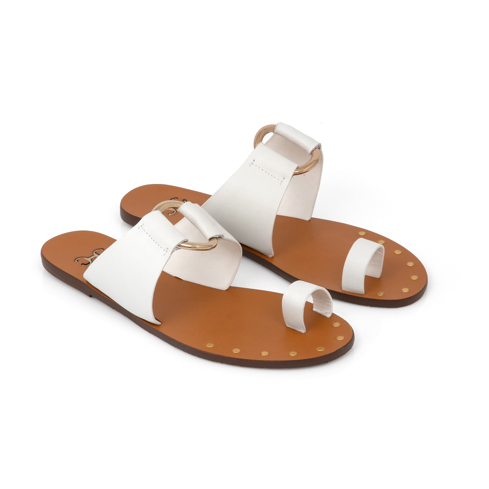 CHINELO RASTEIRO BRANCO DE COURO ARGOLA image number 1