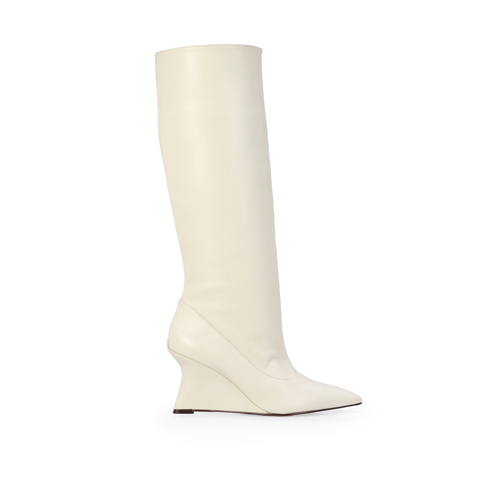 BOTA BRANCA DUNA DE COURO CANO LONGO SLOUCH image number 0