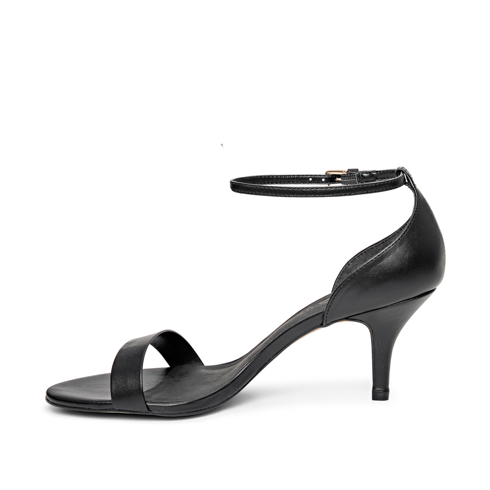 SAND&Aacute;LIA SALTO FINO PRETO DE COURO image number 2