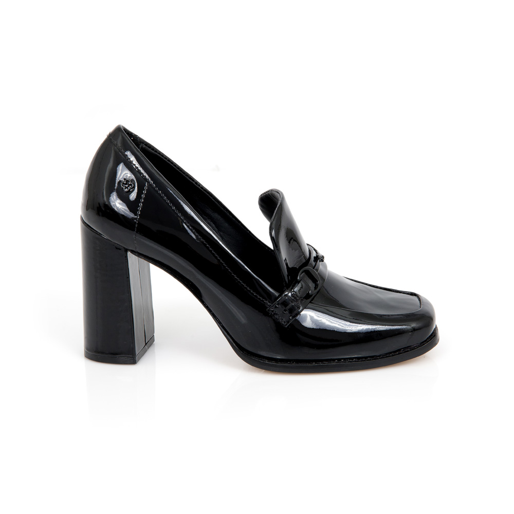 LOAFER BICO QUADRADO PRETO VERNIZ DE COURO image number 0