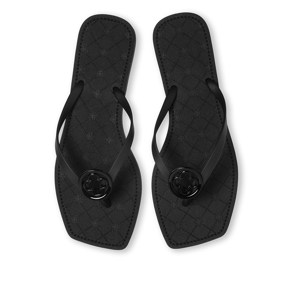 CHINELO BICO QUADRADO PRETO MONOGRAMA image number 4