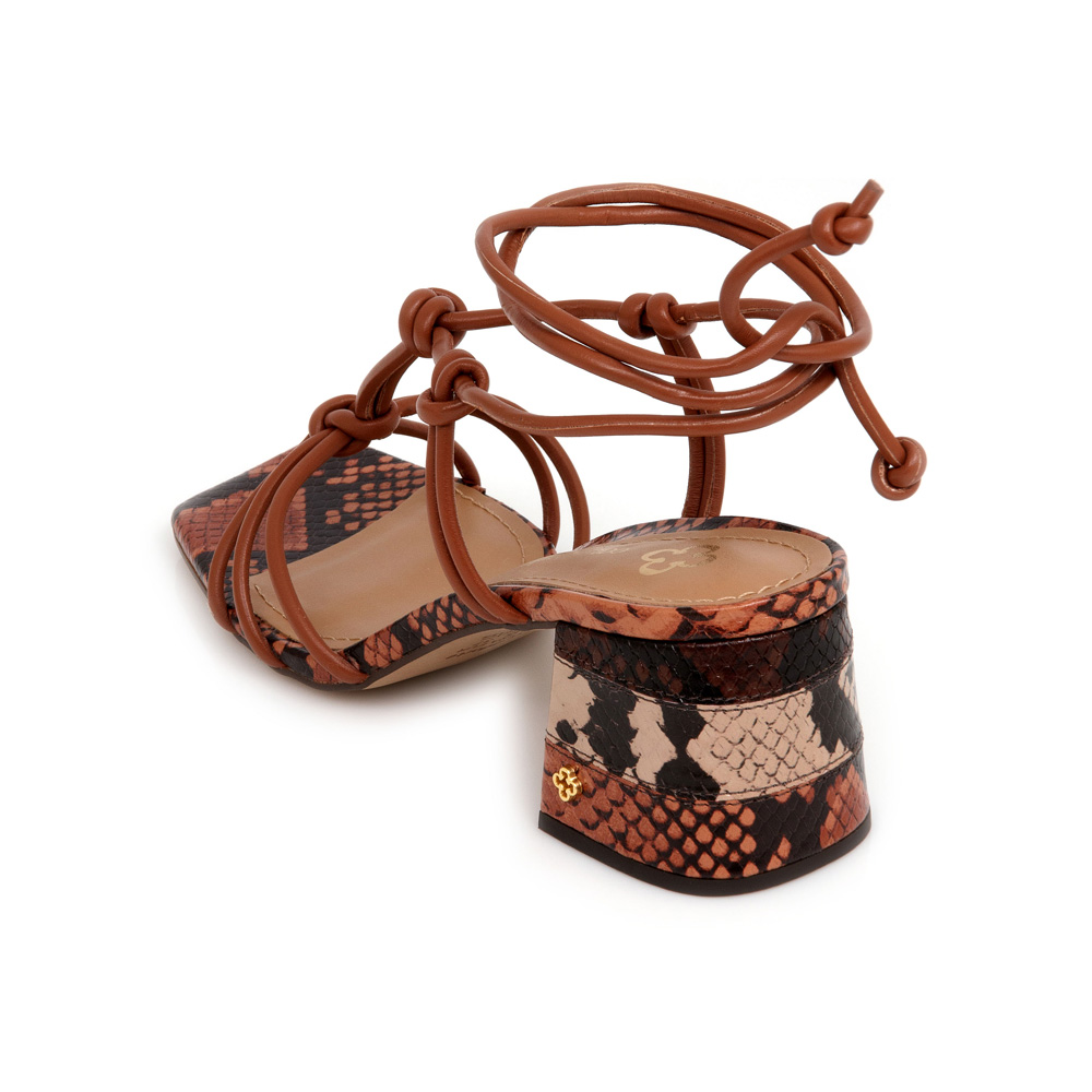 SAND&Aacute;LIA SALTO M&Eacute;DIO DE COURO CARAMELO AMARRA&Ccedil;&Atilde;O image number 2