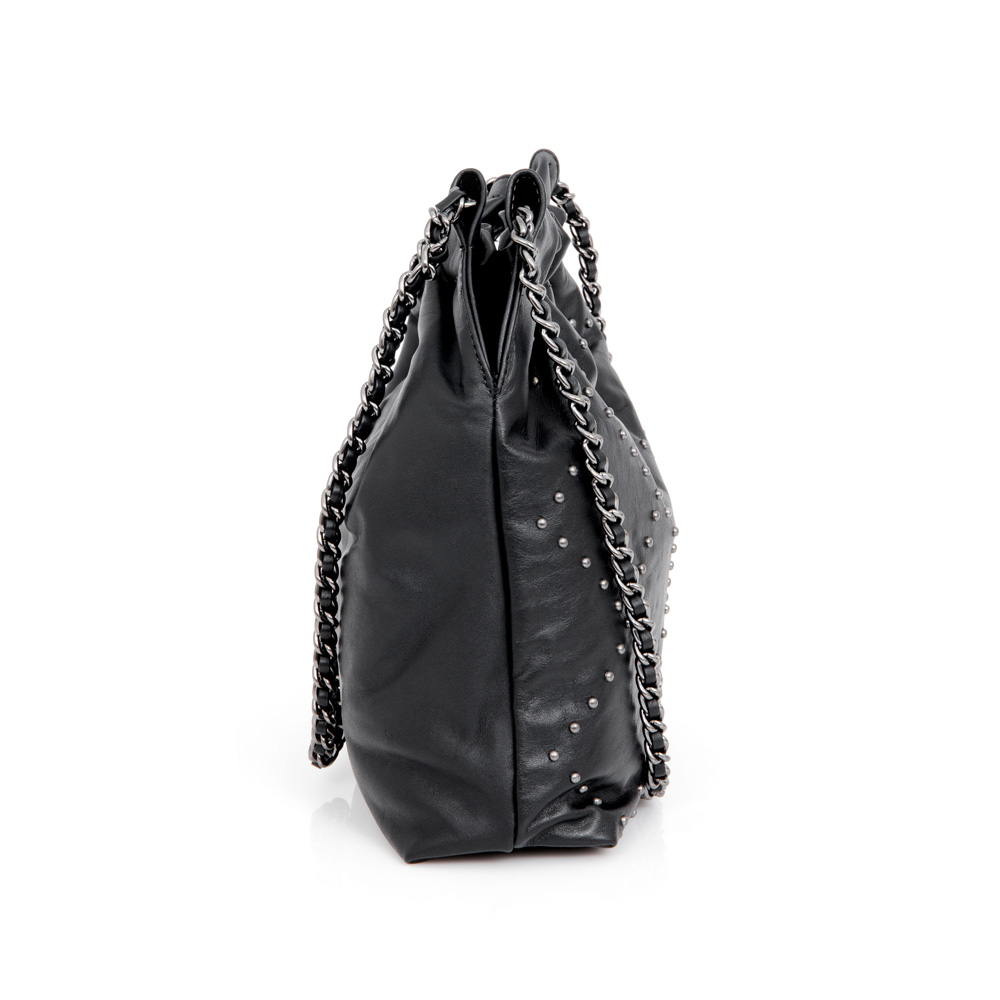 BOLSA PRETA DE COURO HOBO ALÇA CORRENTE image number 1